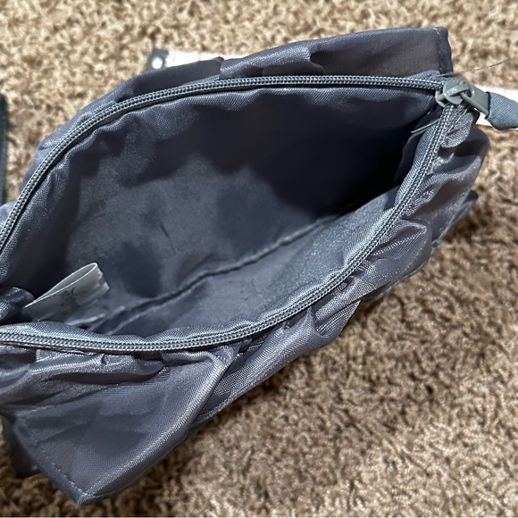 Thirty-one grey ruffle wristlet- new - Picture 4 of 5